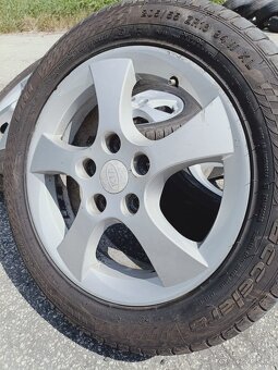 25.Kia Ceed Alu disky 205/55 R16 - 2