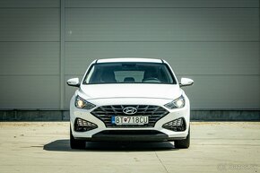 HYUNDAI i30 1.6 CRDi Comfort 2021 - 2