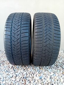 2ks 235/40R19 zánovné zimné pneumatiky Pirelli - 2