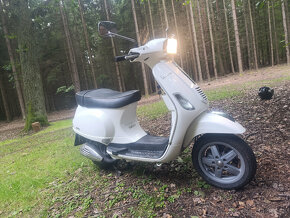 Vespa 125 Sprint - 2