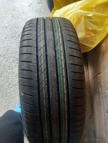 Bridgestone alenza 235 55 r19 - 2