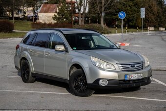 Subaru Outback 2.5 CVT Comfort - 2