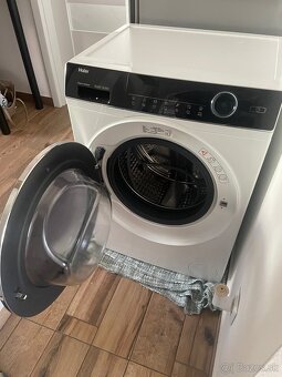 Práčka so sušičkou HAIER HWD80-B14979S v záruke - 2