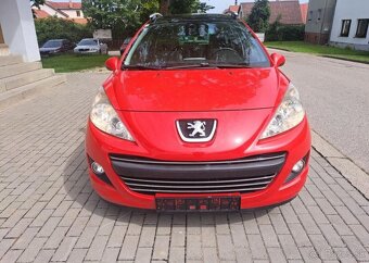 Peugeot 207 1,6 HDI SW Panorama HDI nafta manuál 66 kw - 2