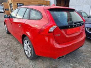 Volvo V60 facelift D4 133kw - Náhradní díly - 2