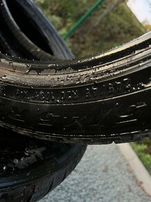 Pneumatiky Pirelli 245/45R20 - 2