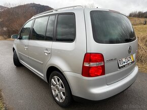 VW Touran DSG BEZ HRDZE - 2