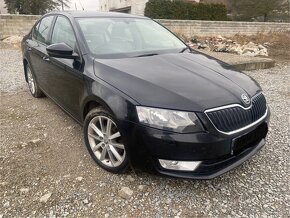 Rozpredam Škoda Octavia 1.6Tdi 77kw Čierna - 2