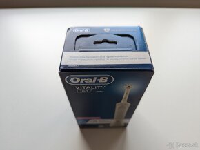 (NOVÁ) ELEKTRICKÁ ZUBNÁ KEFKA ORAL-B VITALITY 100 BIELA - 2