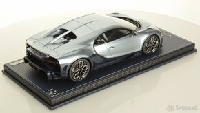 BUGATTI CHIRON PROFILÉE | MR Collection 1/18 - 2