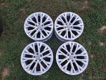 VW 5x112 r18 - 2