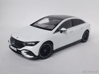 1:18 - Mercedes EQE (2022) - NZG - 1:18 - 2