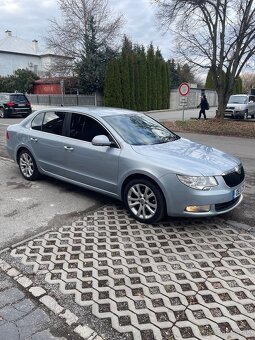 Predam Skoda superb - 2