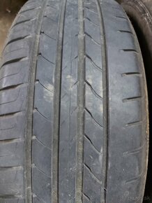 Goodyear EficientGrip 205/60R16 - 2