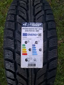 Zimne 235/70 R16 - 2