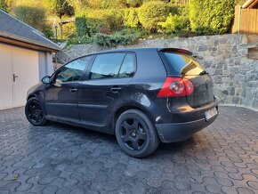 Vw Golf 5 1.9 tdi 77 kw - 2