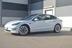 TESLA MODEL 3 - 2