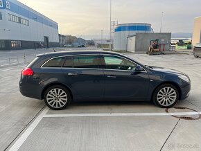 Opel Insignia 2,0d - 2