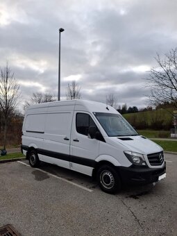 Mercedes-Benz Sprinter 211 - 2