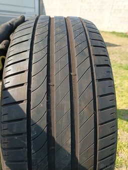 letne pneu.235/45 r19 continental - 2