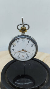 Predám starožitné tulované strieborné hodinky ANCRE 20te rok - 2