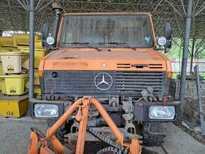 MB UNIMOG 4X4 - 2