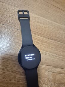 Samsung Galaxy Watch 5 44mm - 2