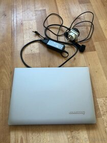 Lenovo IdeaPad S300 - laptop,notebook + Toshiba satellite - 2