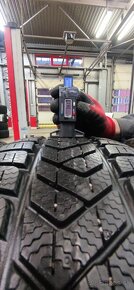 PIRELLI SOTTOZERO 3 WINTER , 245/45 R 19 102 V - 2