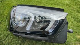 Mercedes GLE W167, C167 2020- , prava predna LED lampa - 2