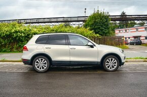 Volkswagen Touareg II 3.0 V6 TDI 240K - 2