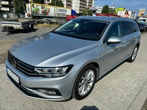 Volkswagen Passat Variant 2.0 TDI EVO Business DSG - 2