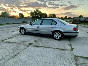 Bmw e38 750iL - 2