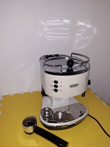 Kávovar DeLonghi - 2