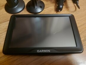 Predám  Garmin Camper 760 LMT - 2