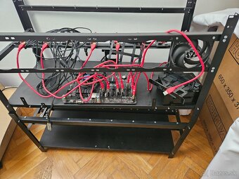 2x Mining rig na 8x kariet s doskou,ram,cpu - 2