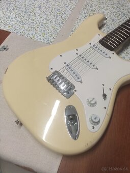 Predám Squier Bullet Strat - 2