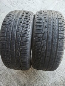 Letné pneu Nokian 235/45 R17 - 2