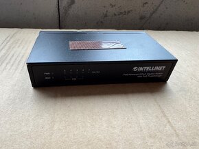 Predam POE switch Intellinet 561082 s passthrough - 2