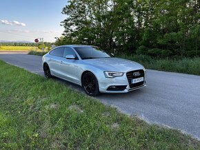 Audi A5 Sportback 2,0TDi S-line - 2