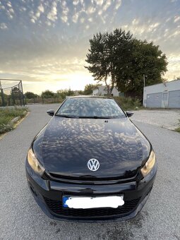 Volkswagen Scirocco 2.0 TSI - 2