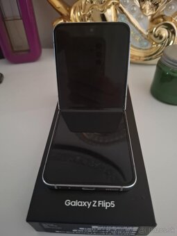 Samsung galaxy Zflip 5 - 2