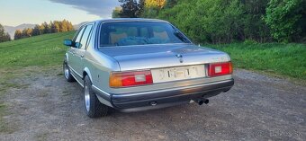 Bmw e23 745i TURBO - 2