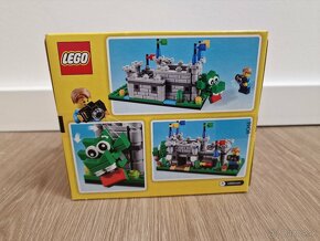 LEGO 40306 Micro Legoland Castle - 2