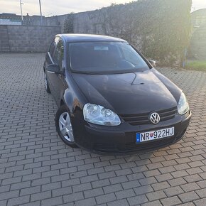 Volkswagen Golf 5 , 1.4 benzín, 175000km - 2