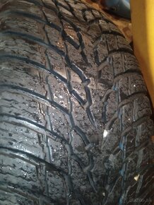 Predám pneumatiky 175/65R15 zimné - 2