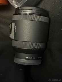 Sony PZ 18-200 F3,5-6,3 - 2