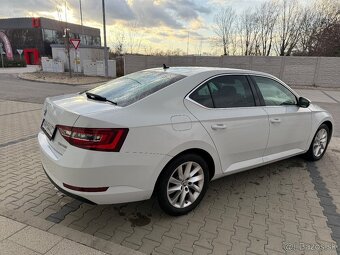 Škoda Superb 2.0 TDI 190k DSG - 2