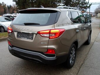 SsangYong Rexton 2.2L 4x4 7-miestne 1.Majiteľ - 2