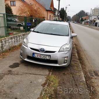 Toyota Prius 1.8 I VVT-i Hybrid SD - 2